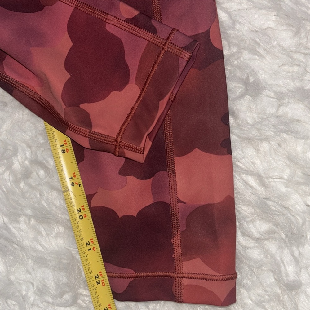 Athleta Ultimate Stash Pink Camo Printed 7/8 Tight, Size S - Picture 9 of 16
